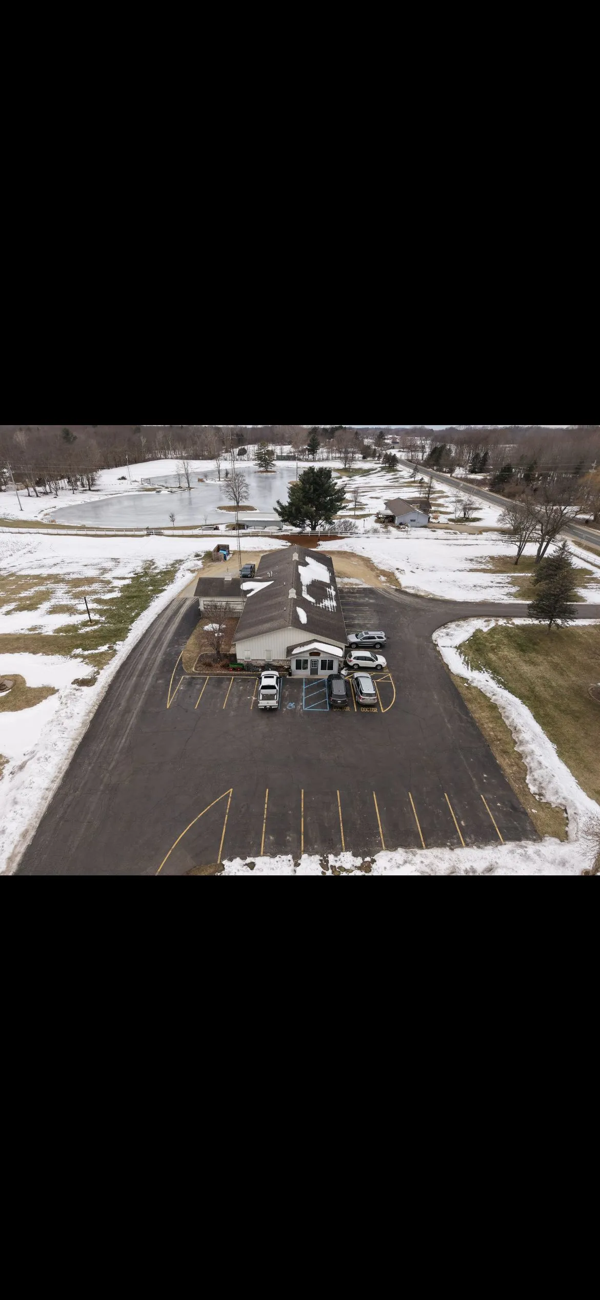 Allegan Animal Clinic office tour, photo 2
